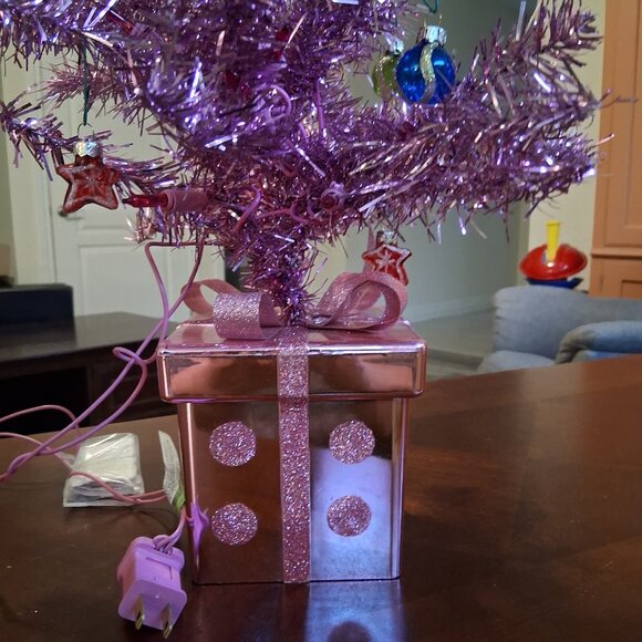 Vintage Tinsel Christmas Tree 24" Lights And Ornaments - Picture 4 of 5